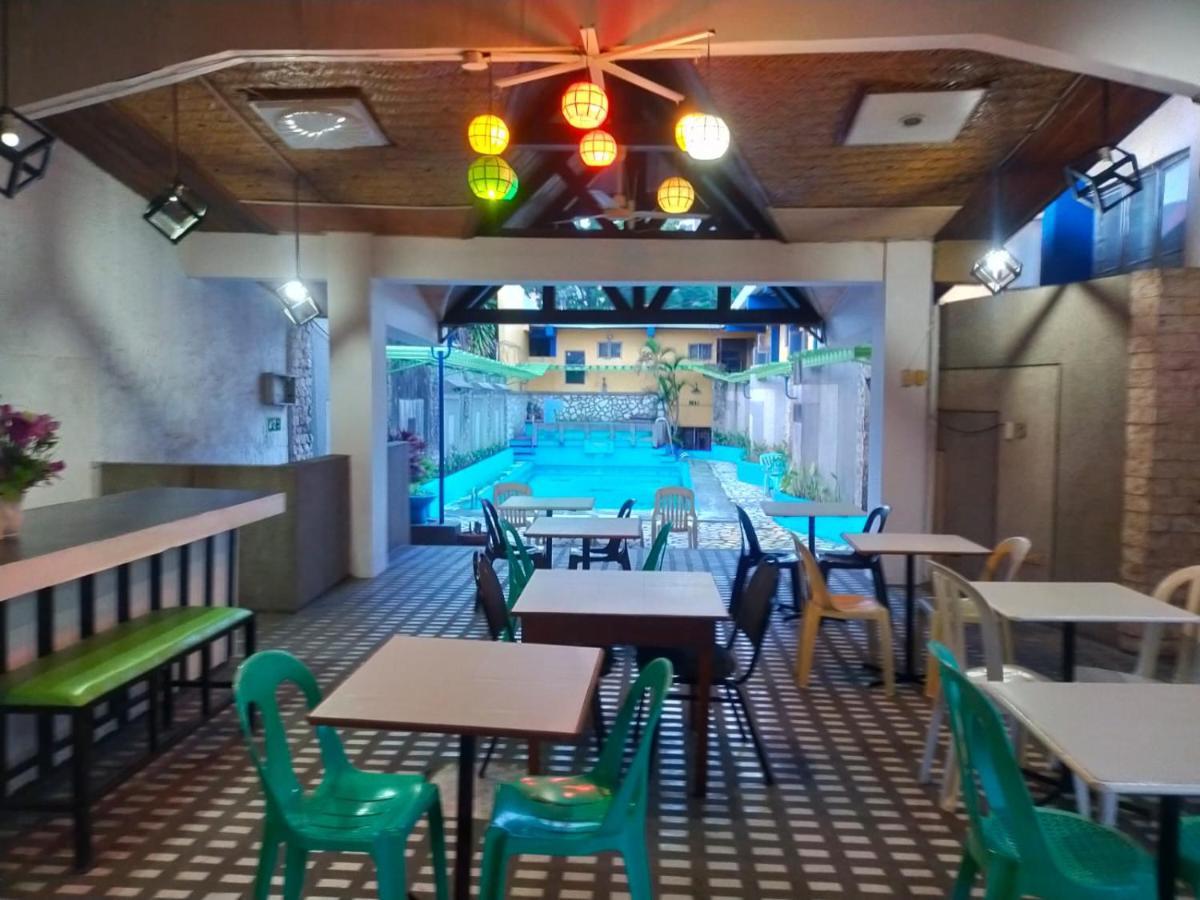 2 Hotel Saleh Angeles Exterior foto